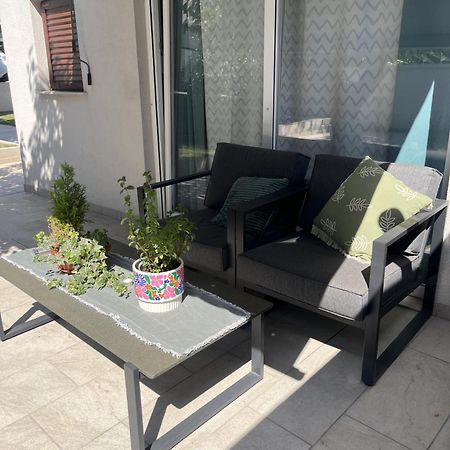 Small House Nea In City Center-With Free Parking Pula Buitenkant foto