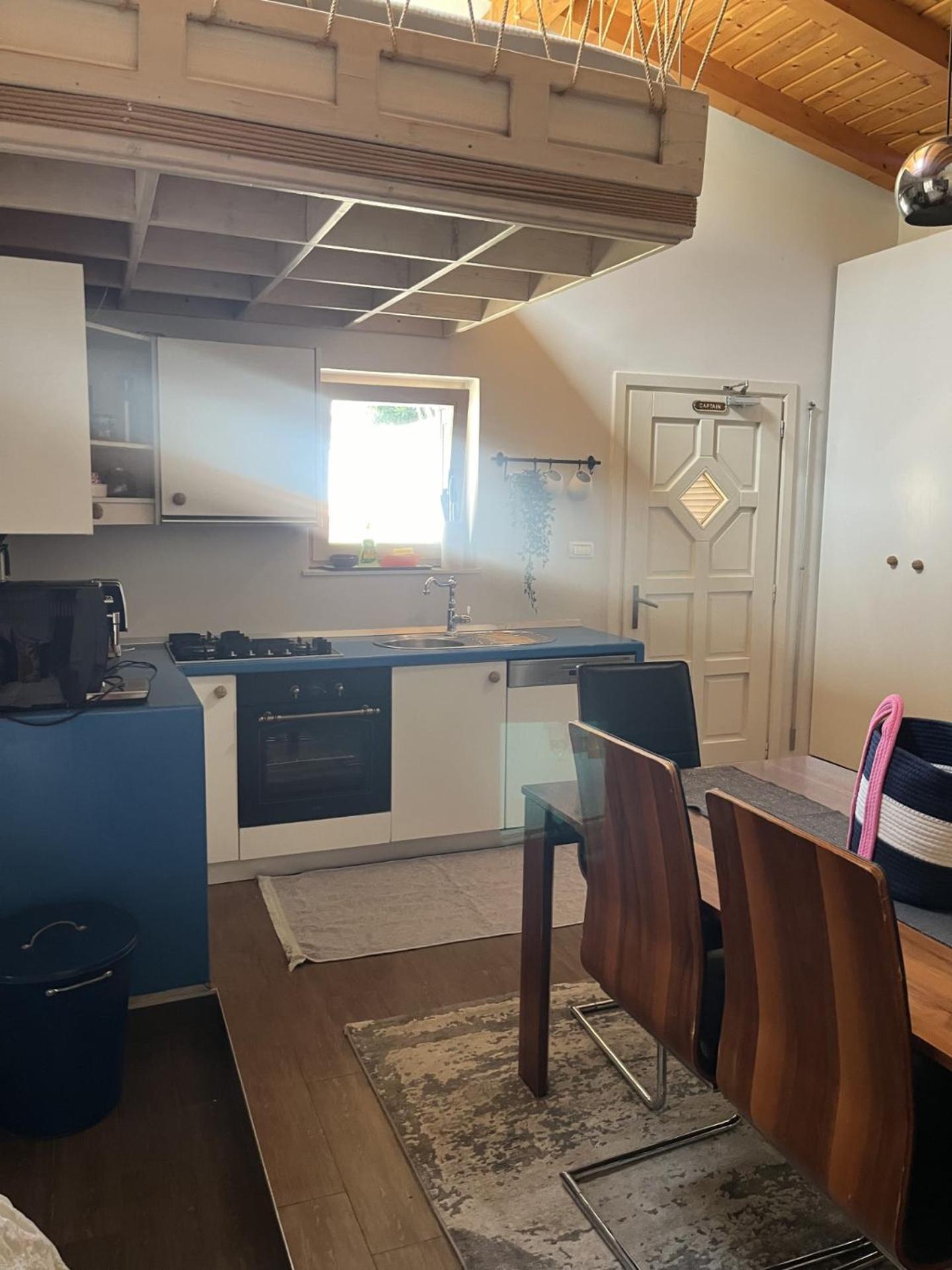Small House Nea In City Center-With Free Parking Pula Buitenkant foto